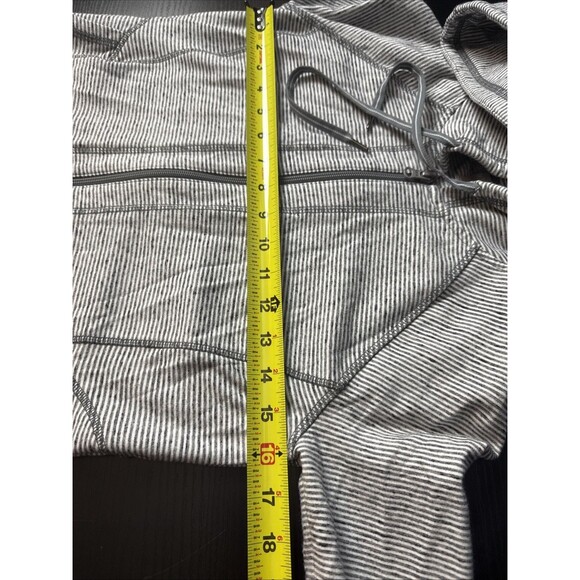 T by Talbots Womens Hoodie P White Gray Striped Full Zip Jacket Athleisure - Picture 8 of 9